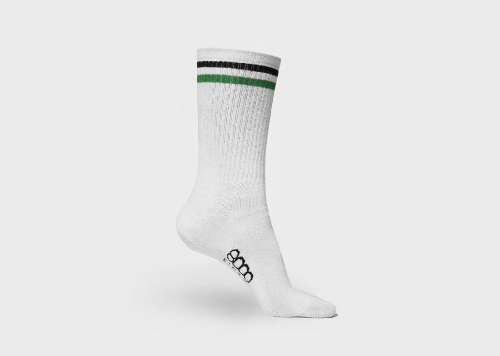 8000 kicks hemp socks in white with green and black stripe