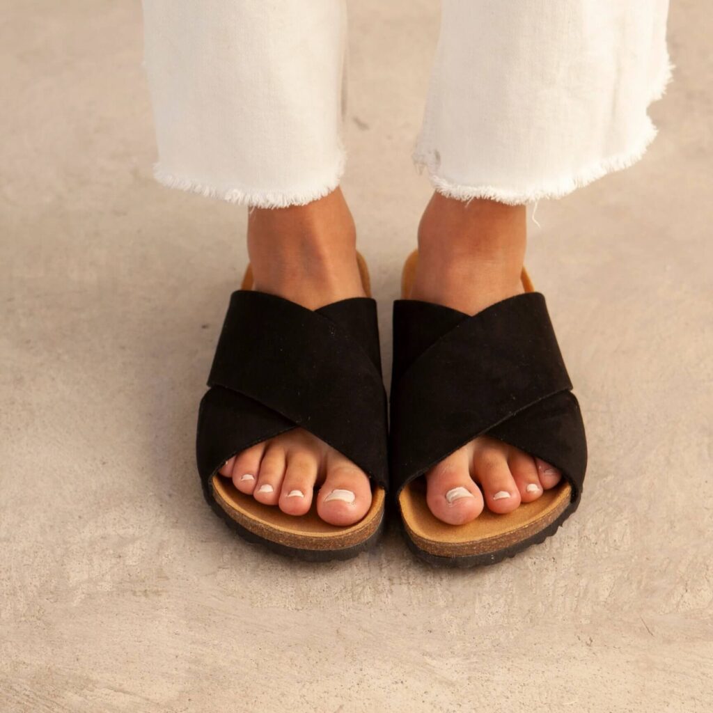 Biankina vegan sandals made from cork