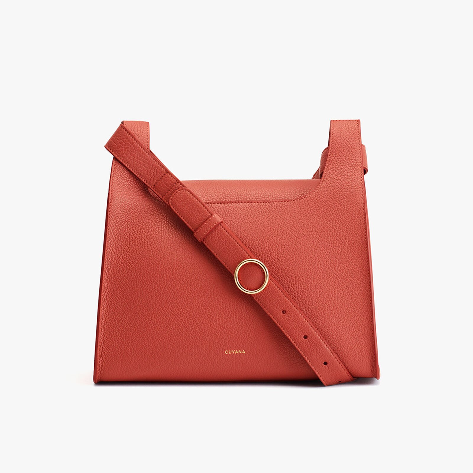 Cuyana sustainable handbag in red