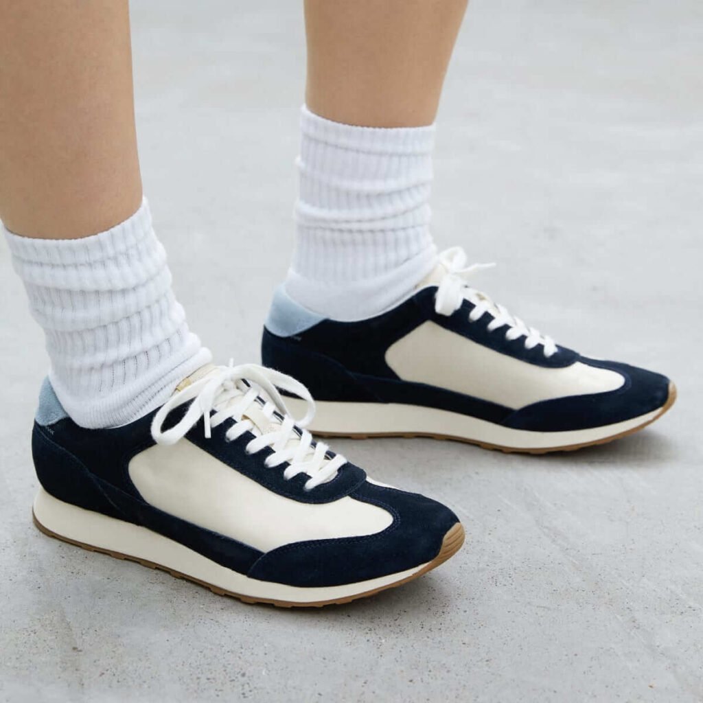 Everlane  sneakers in white and blue 