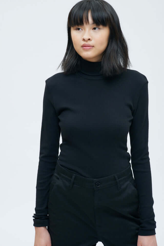 Kotn cotton black turtleneck