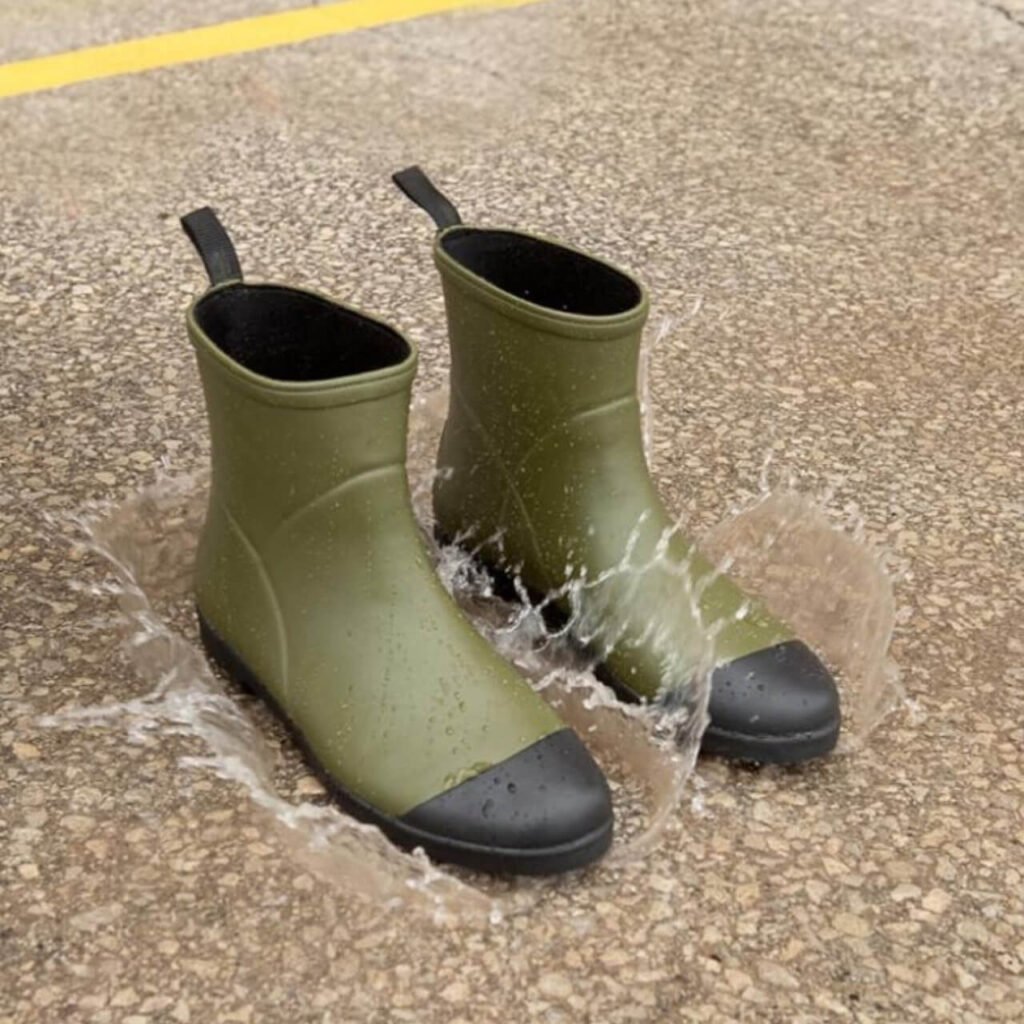 Thesus waterproof boot