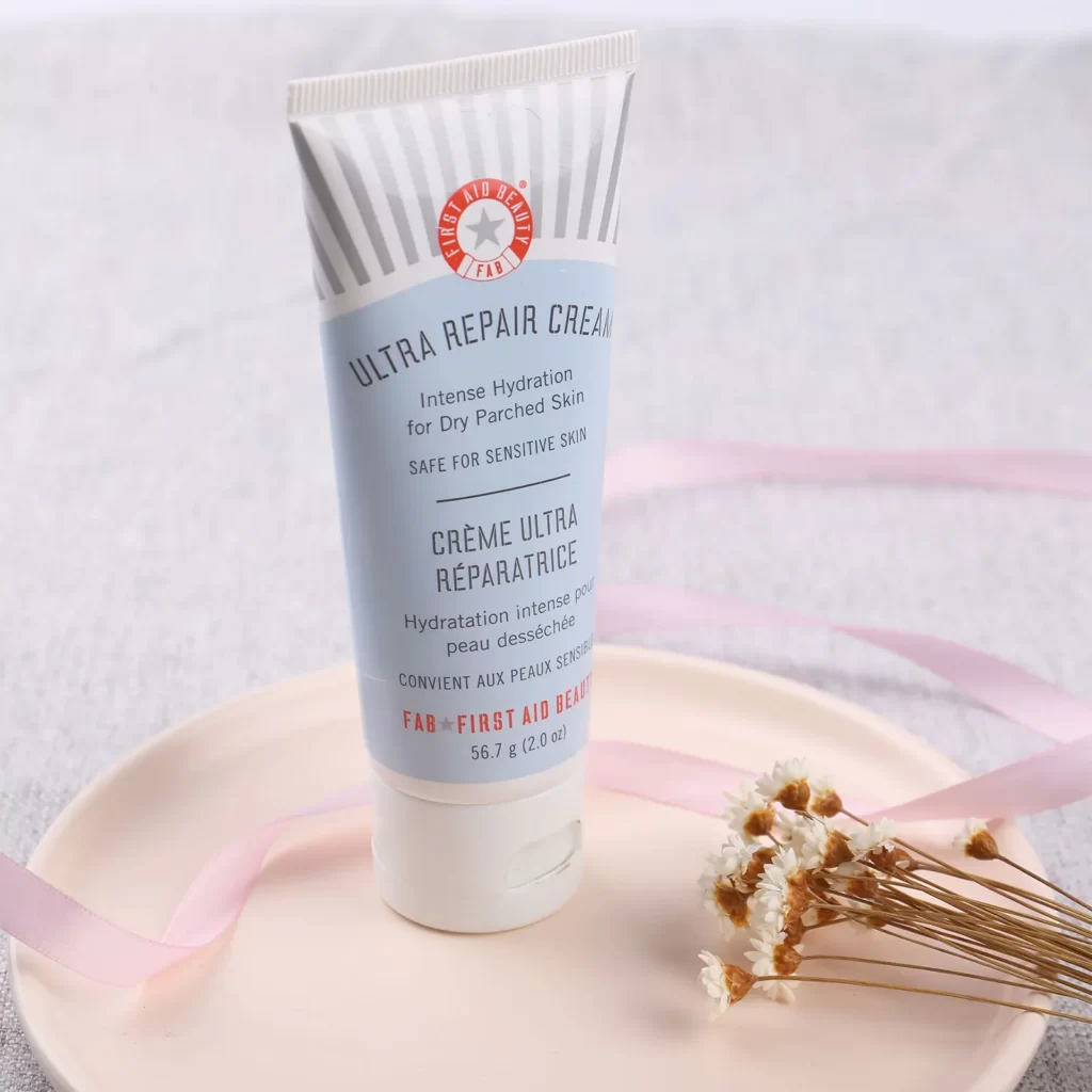 First Aid Beauty ultra repair cream