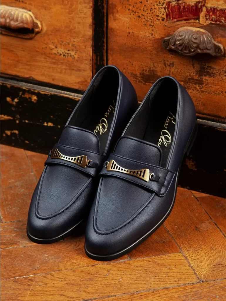 Immaculate vegan formal loafers