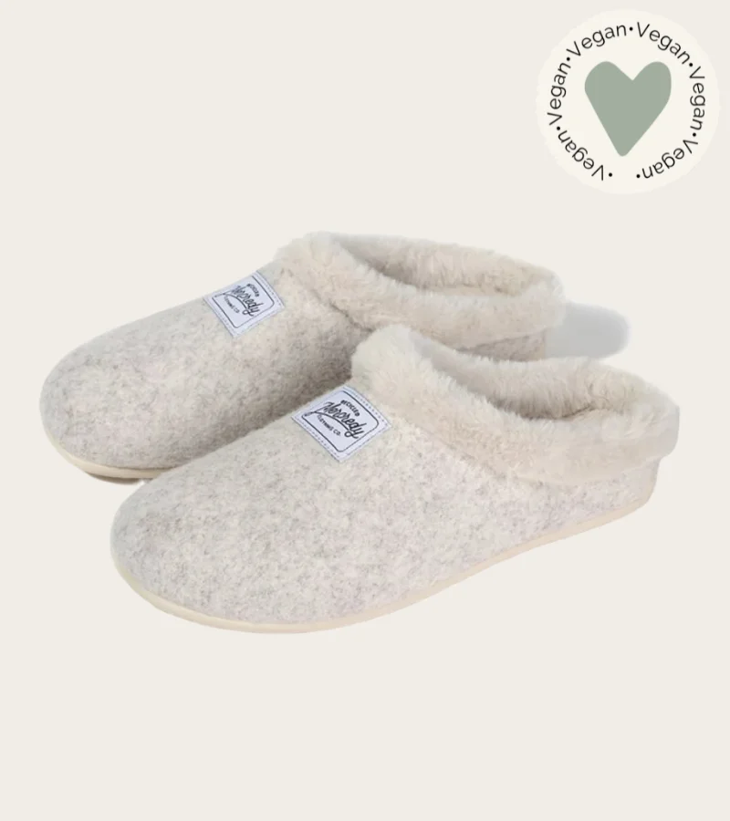 Mecredy faux wool slippers