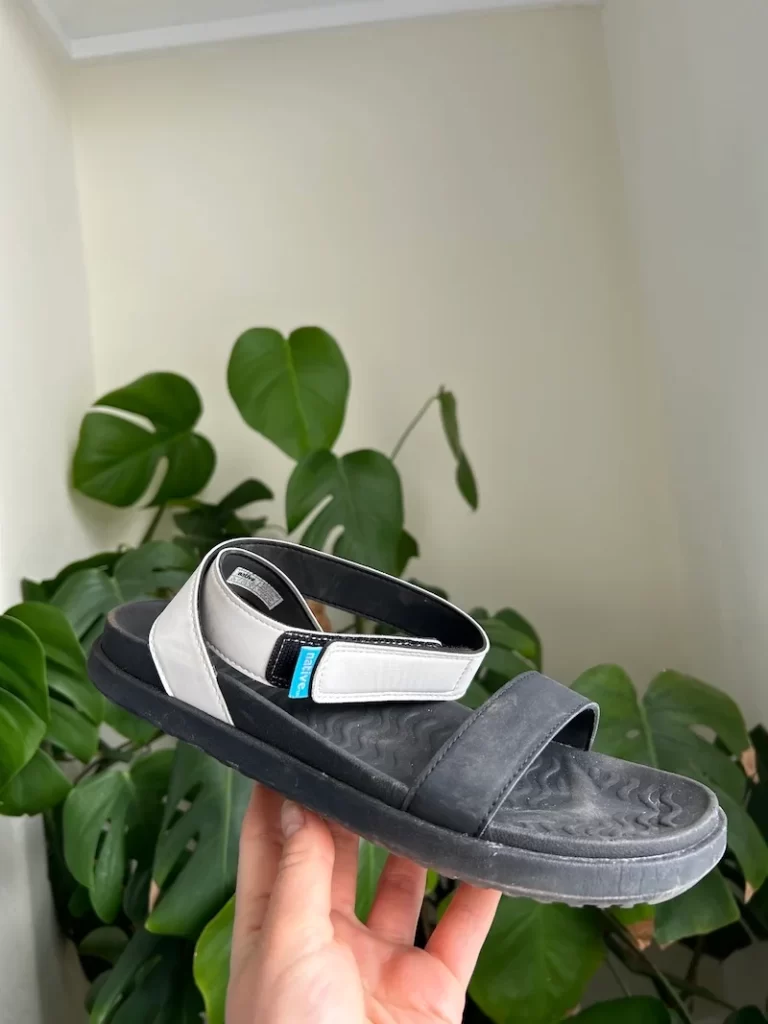 Native sustainable waterproof sandals