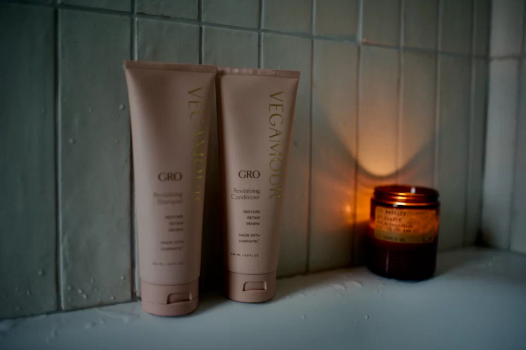 Editor Bethany's Vegamour cruelty free shampoo and conditioner in her bathroom